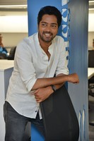 Allari Naresh Silly Fellows Interview